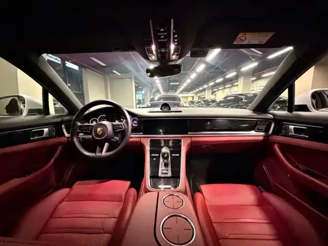 Porsche Panamera — Фото автомобиля 5