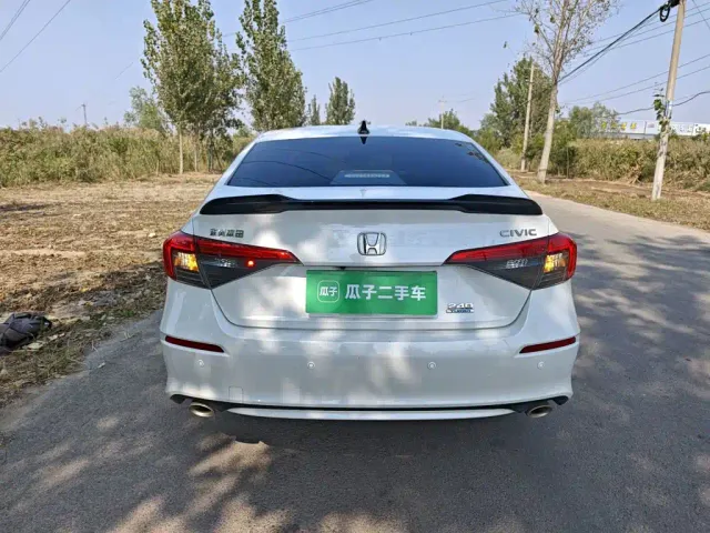 Honda Civic — Фото автомобиля 5
