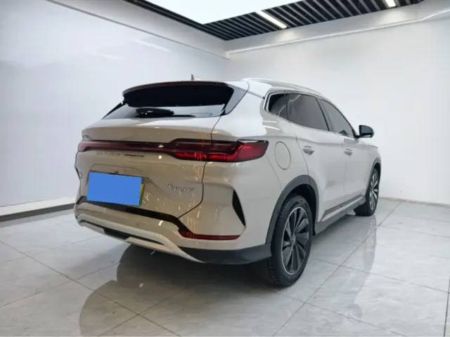 BYD Song PLUS — Фото автомобиля 9