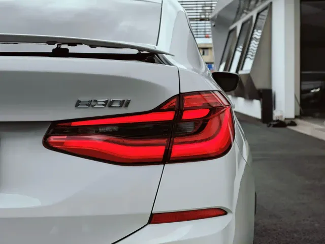 BMW 6 Series Gran Turismo — Фото автомобиля 6