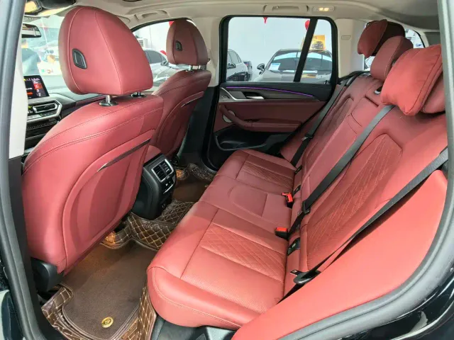 BMW X3 — Фото автомобиля 6