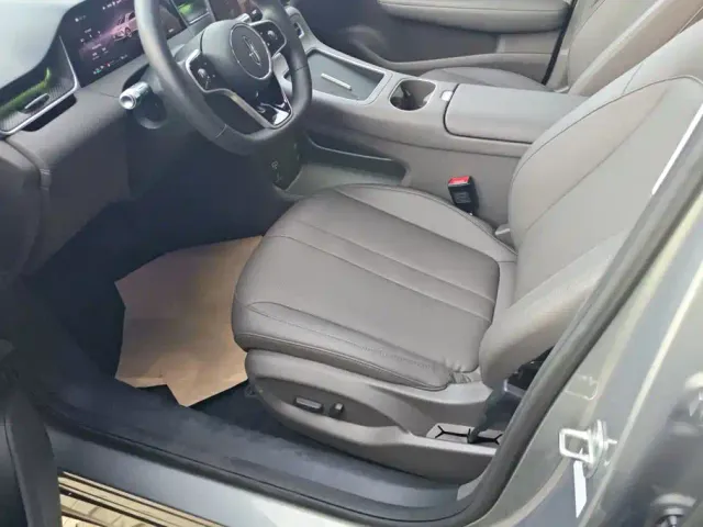Shangjie SUV — Фото автомобиля 9