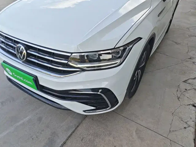 Volkswagen Tiguan X — Фото автомобиля 23