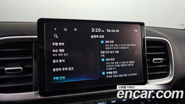 Hyundai Venue Venue 1.6 Premium — Фото автомобиля 14