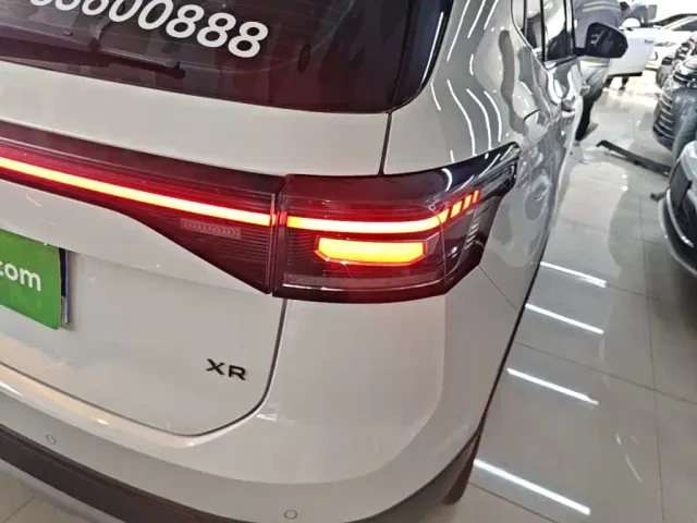 Volkswagen Tharu — Фото автомобиля 7