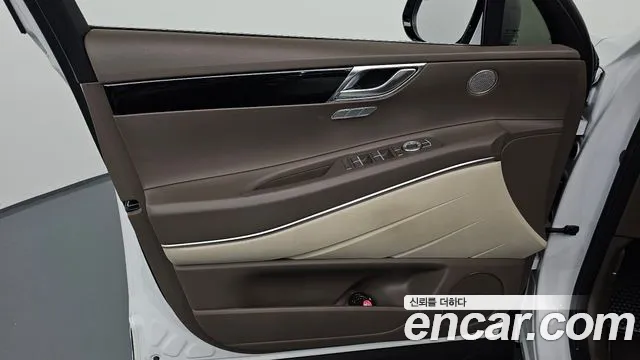 Genesis GV80 2.5T Бензин AWD — Фото автомобиля 21