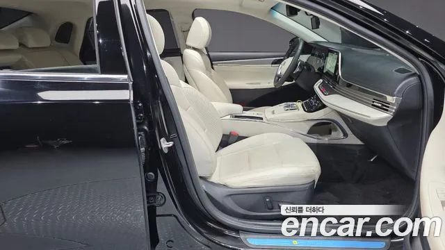 Hyundai Grandeur Grandeur (New) — Фото автомобиля 11