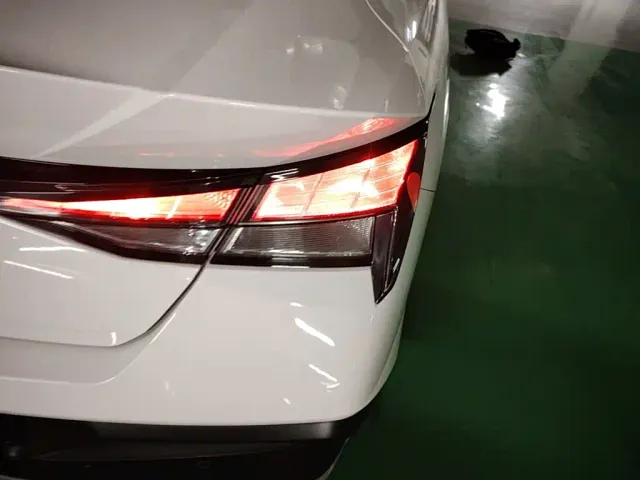 Hyundai Elantra — Фото автомобиля 7
