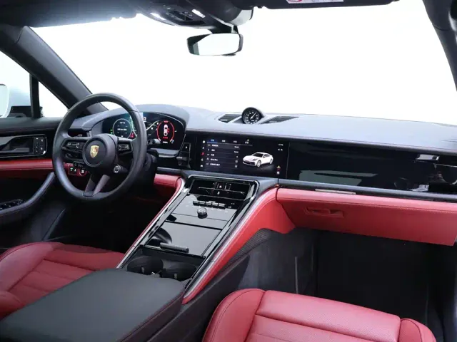 Porsche Panamera — Фото автомобиля 21