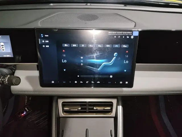 BYD Qin L — Фото автомобиля 12