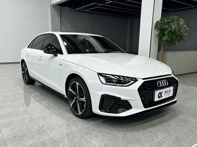 Audi A4L — Фото автомобиля 3