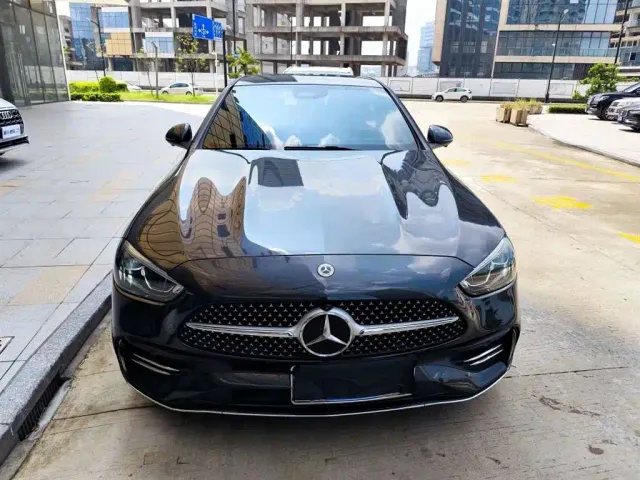Mercedes-Benz C-Class — Фото автомобиля 2