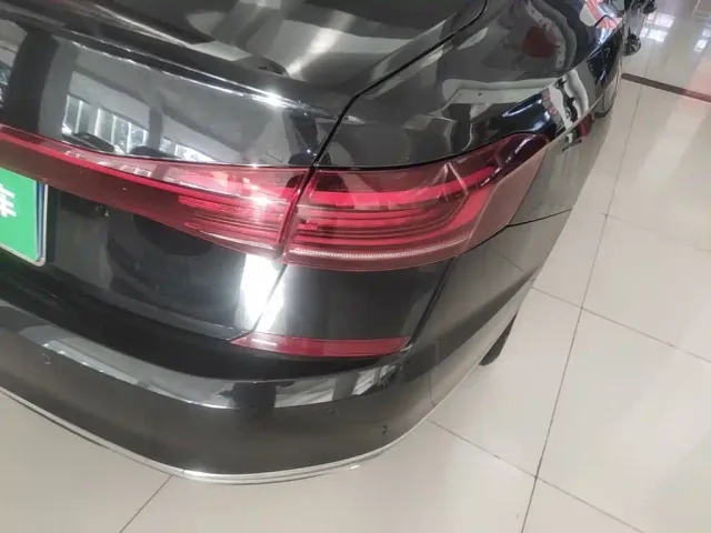 Volkswagen Passat — Фото автомобиля 7