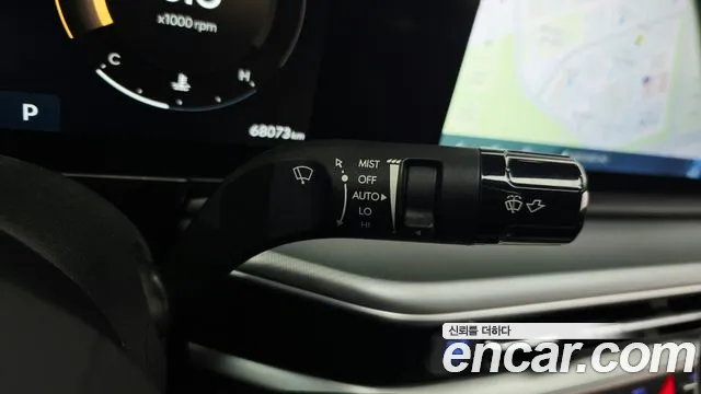 Hyundai Grandeur Grandeur (GN7) 2.5 Бензин 2WD — Фото автомобиля 27