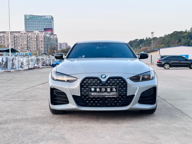 Фотография автомобиля — BMW 4 Series