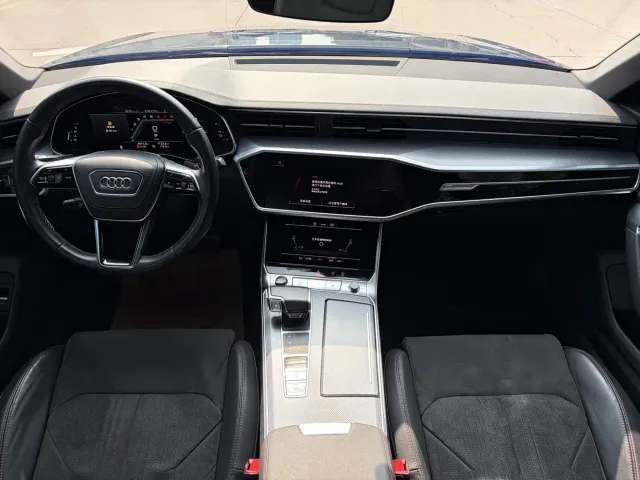 Audi A6L — Фото автомобиля 6