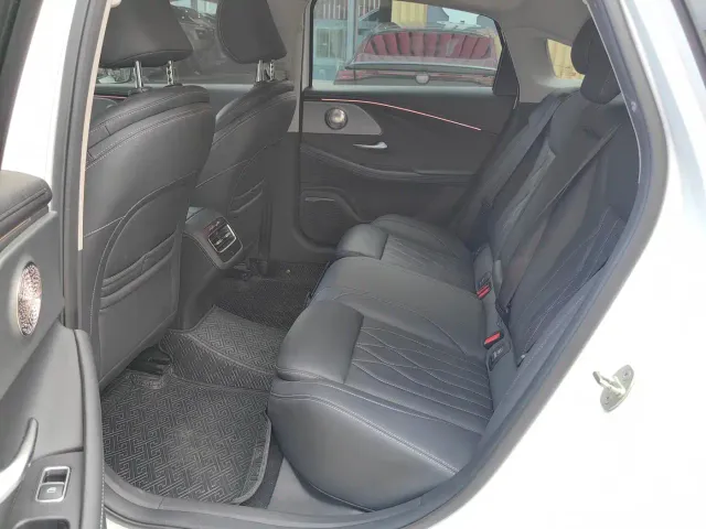 Chery Arrizo 8 — Фото автомобиля 9