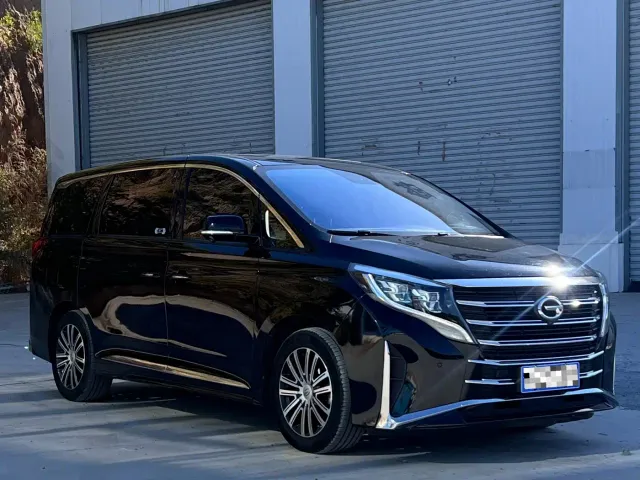 GAC Trumpchi M8 — Фото автомобиля 3