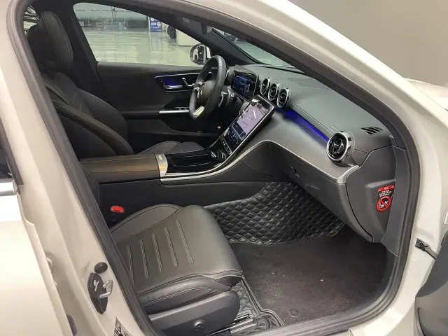 Mercedes-Benz Mercedes-Benz C-Class 2022 C 200 L Sport Version — Фото автомобиля 25