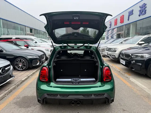 MINI Hatch — Фото автомобиля 7