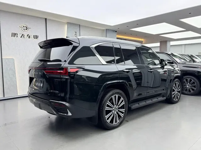 Lexus LX — Фото автомобиля 22