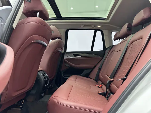 BMW X3 — Фото автомобиля 11
