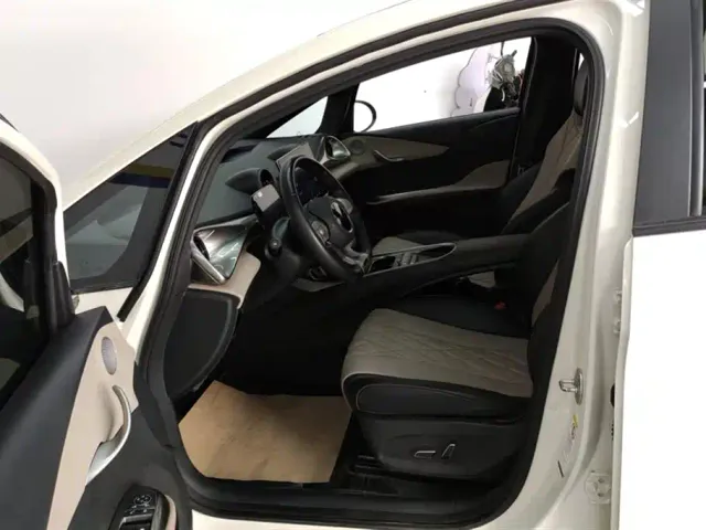 BYD Dolphin — Фото автомобиля 9