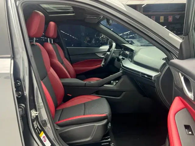 Changan CS35 Plus — Фото автомобиля 16
