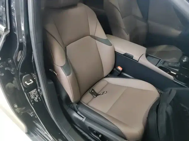 Lexus ES — Фото автомобиля 24