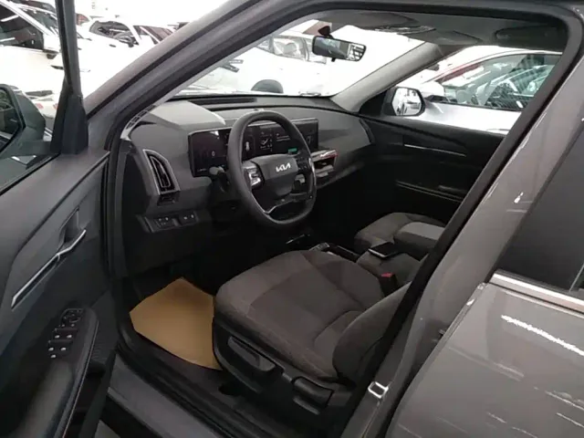 Kia EV5 — Фото автомобиля 15