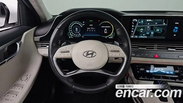 Hyundai Grandeur New — Фото автомобиля 12
