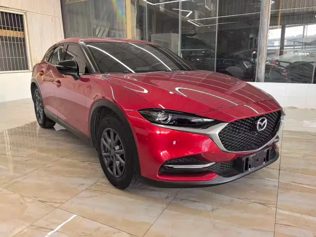 Mazda CX-4 — Фото автомобиля 2