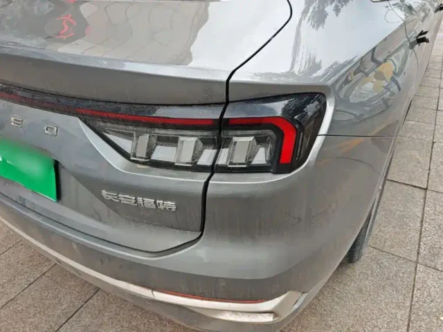 Ford Mondeo — Фото автомобиля 7