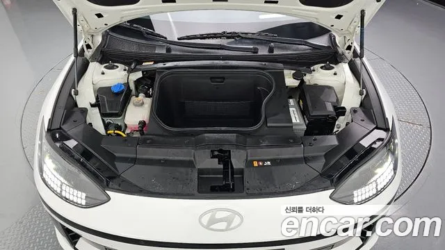 Hyundai Ioniq 6 — Фото автомобиля 9