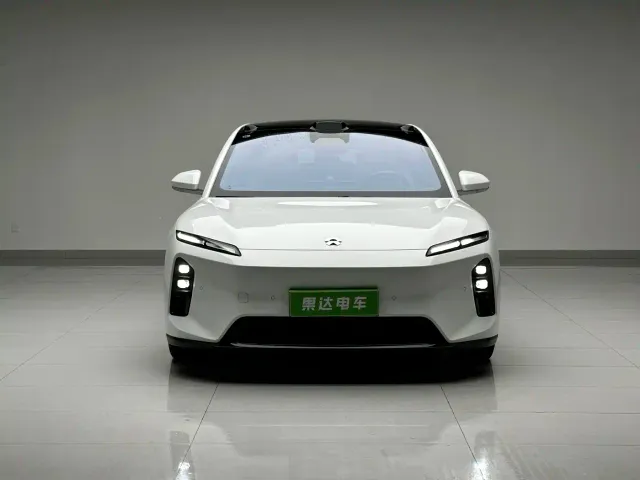 Nio ET5 Touring — Фото автомобиля 2