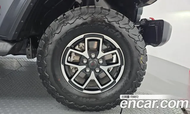 Jeep Wrangler JL — Фото автомобиля 6