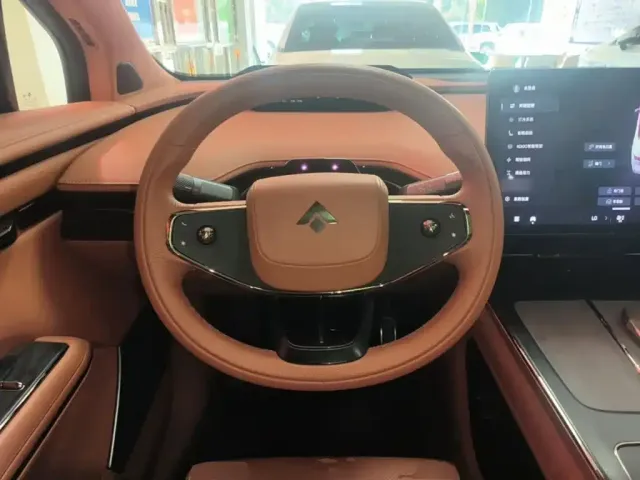 GAC Hyptec HT — Фото автомобиля 10