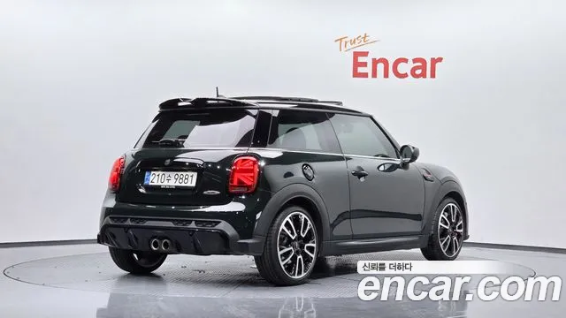 Mini Cooper — Фото автомобиля 2