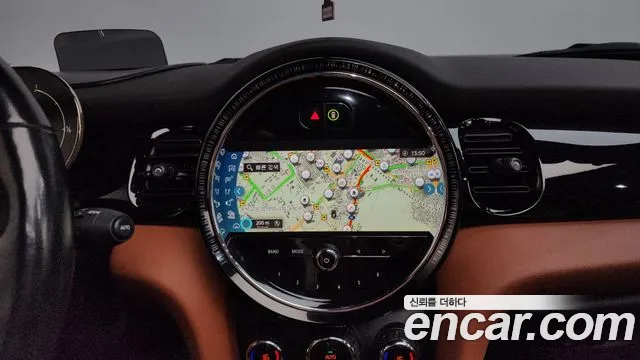 Mini Cooper Convertible — Фото автомобиля 10