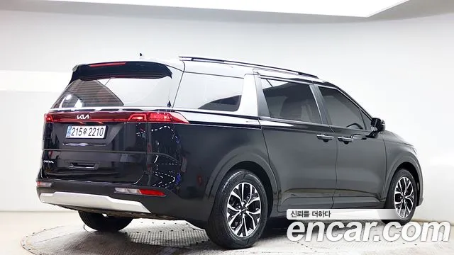 Kia Canival Carnival 4 поколение 9 мест Prestige — Фото автомобиля 3