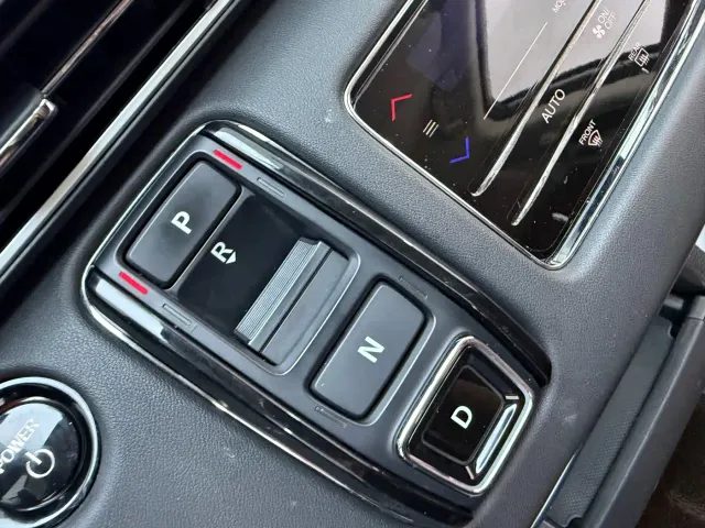 Honda Odyssey — Фото автомобиля 16