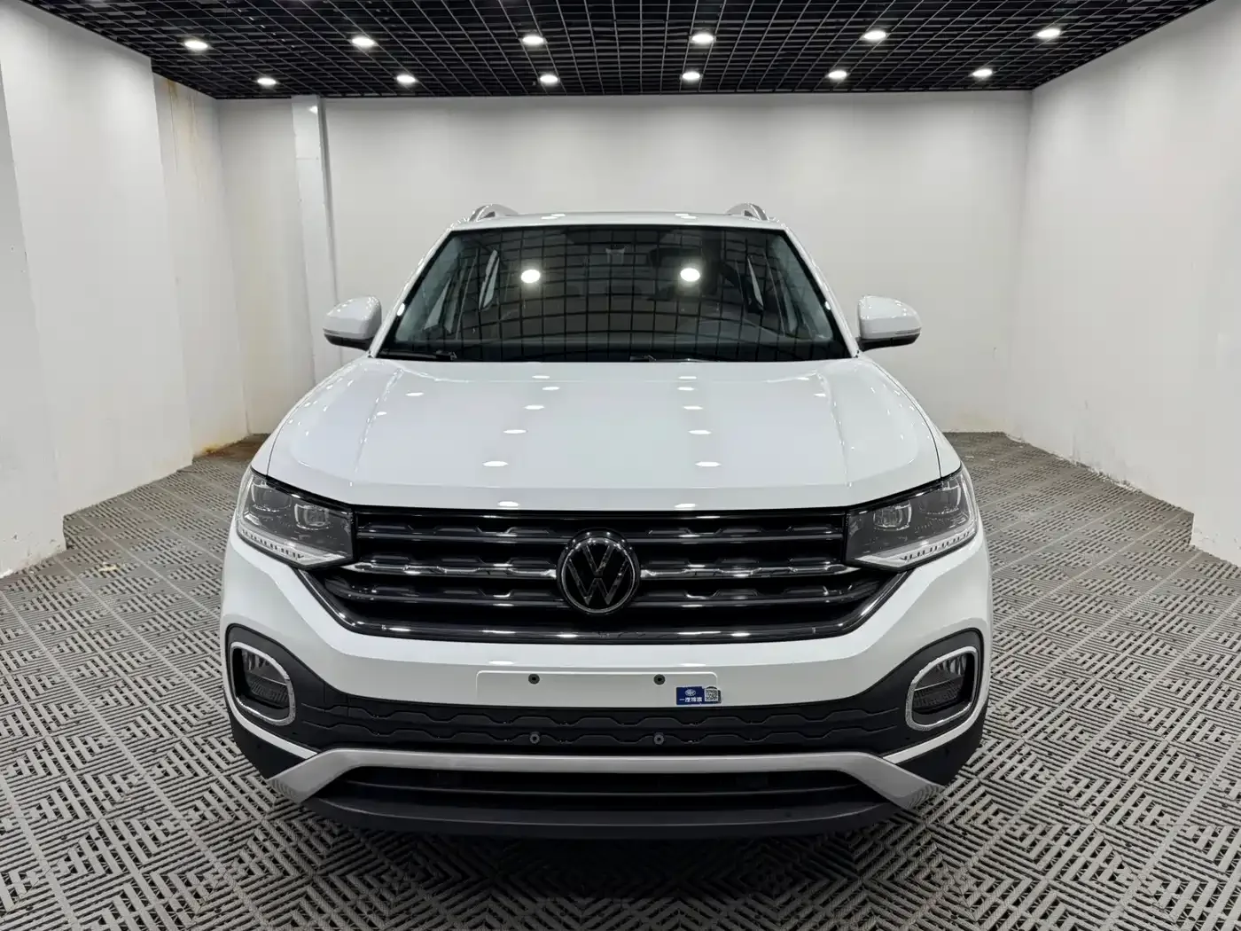 Volkswagen Tanying 2021 1.5L Automatic Smart Connect Edition — Фото автомобиля 2