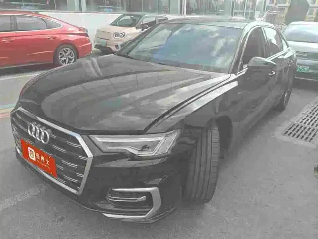 Фотография автомобиля — Audi A6L