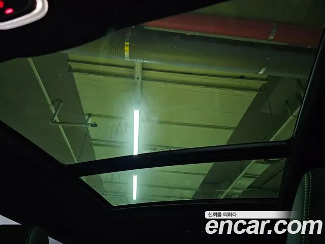 Lamborghini Urus — Фото автомобиля 15