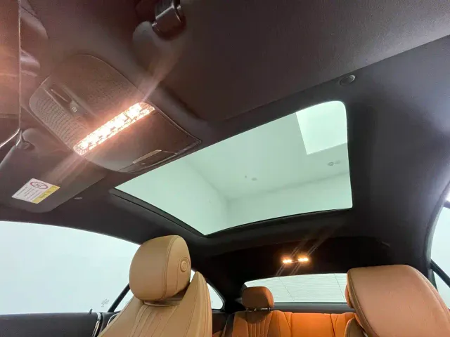 Mercedes-Benz E-Class — Фото автомобиля 13