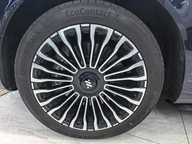 IM Motors LS9 — Фото автомобиля 9