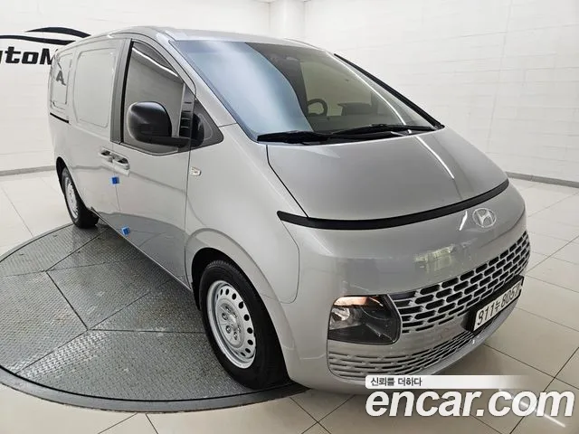 Hyundai Staria — Фото автомобиля 2