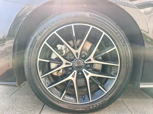 BYD Seal 07 DM-i — Фото автомобиля 13