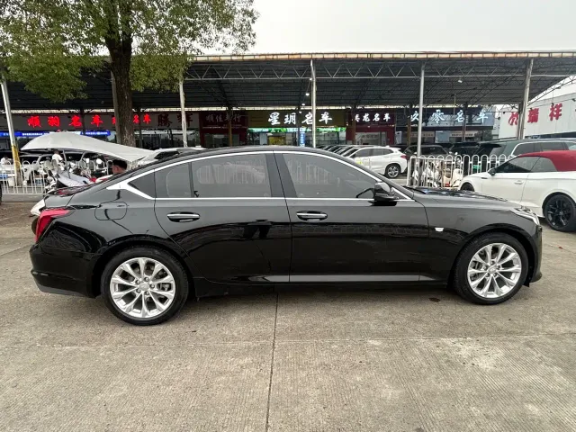Cadillac CT5 — Фото автомобиля 8
