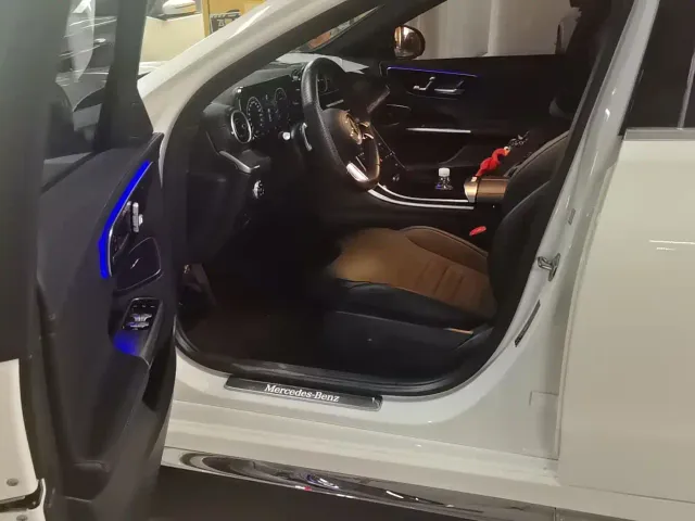 Mercedes-Benz C-Class — Фото автомобиля 9